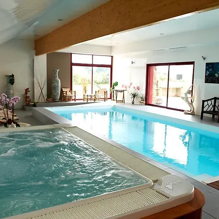 Domaine De Kerzuat 3*