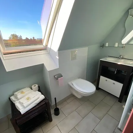 Domaine De Kerzuat Bed & Breakfast Plouarzel